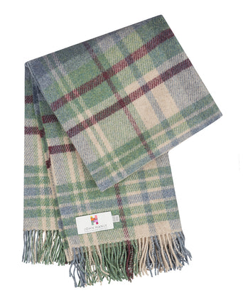 Ierse Plaid van Shetland Wol | Denim Green Camel Burgundy Plaid
