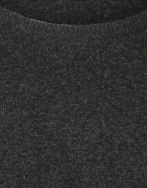 William Lockie Round Neck Lambswool Pullover | Navy/Seaweed