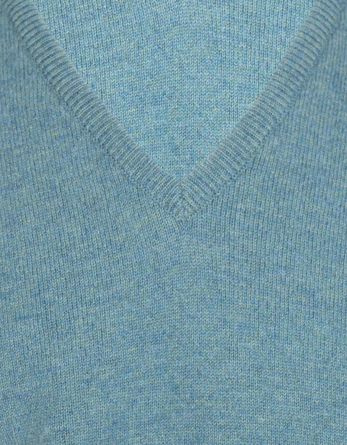 William Lockie V-neck Lambswool Pullover | Lovat