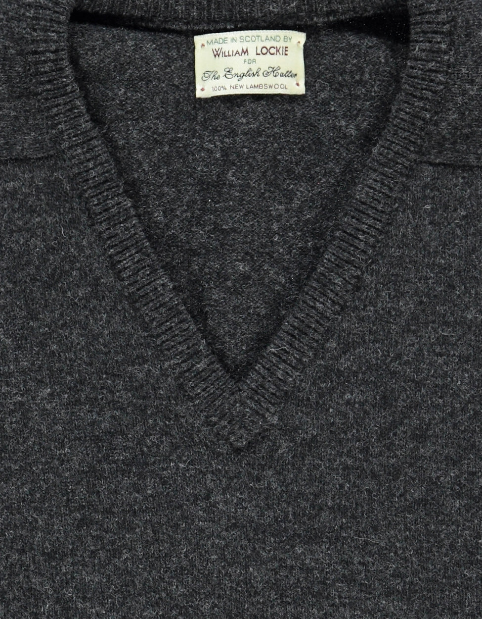 Pullover Lambswool dutch fit v-neck | Charcoal
