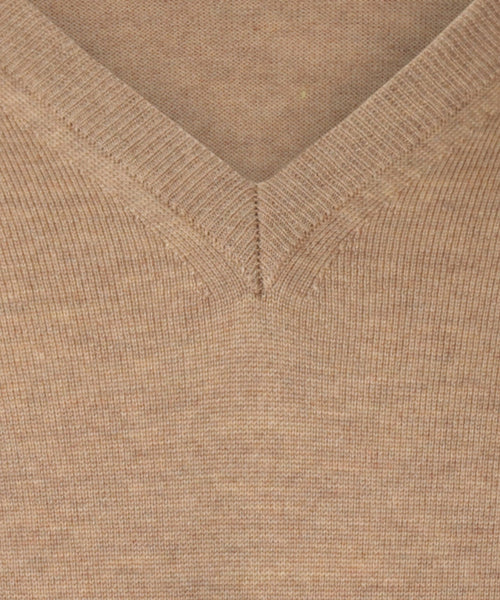 Merino wool v-neck sweater | Camel