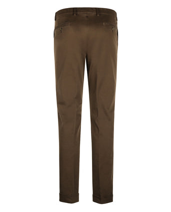 Blackpool Trousers Pleated with Turn-Up | Brown