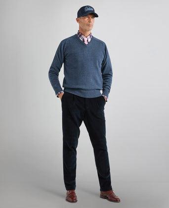 Classic Lambswool v-neck sweater | Denim Blue
