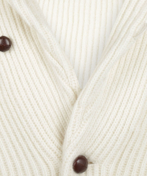 William Lockie Knotted Vest Shawl Collar | Ecru