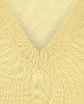 Maerz Slipover Merino Wool | Yellow