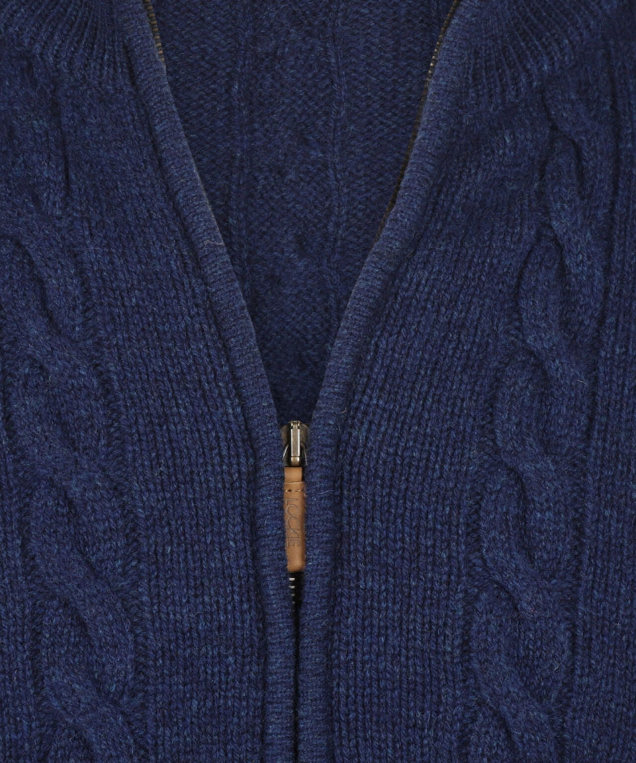 William Lockie Cable Cardigan with Zipper | Regatta