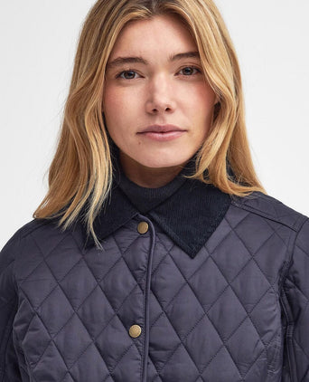 Barbour Annandale Quilted Jacket | Navy Blue
