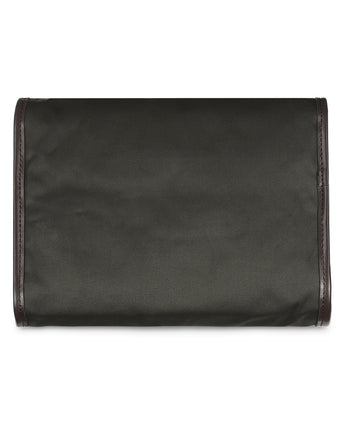 Barbour Wax Hanging Washbag | Green