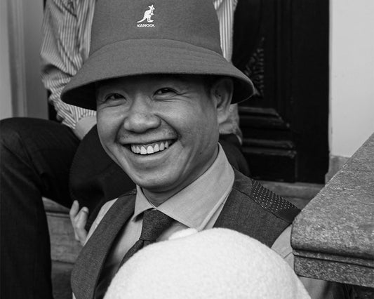 DE MUSTHAVE VAN DEZE ZOMER: DE BUCKET HAT