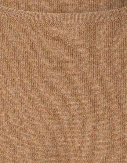 William Lockie Round Neck Lambswool Pullover | Driftwood