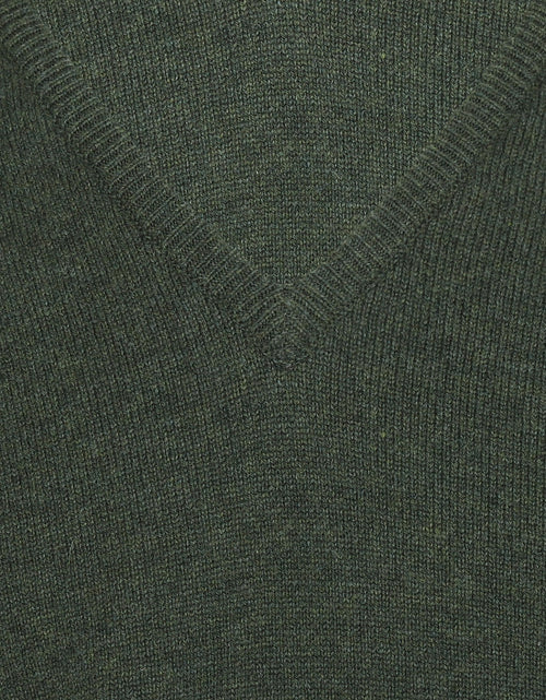 William Lockie V-neck Lambswool Pullover | Rosemary