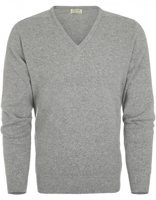 William Lockie V-neck Lambswool Pullover | Flannel