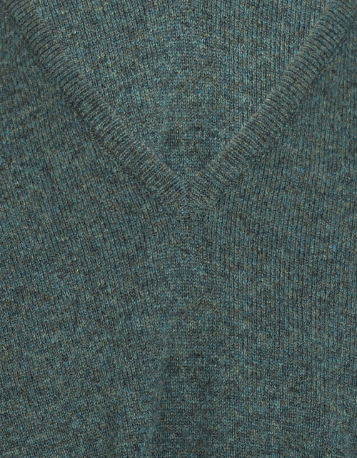 William Lockie V-neck Lambswool Pullover | Moorland