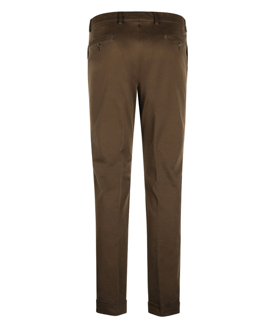 Blackpool Trousers Pleated with Turn-Up | Brown