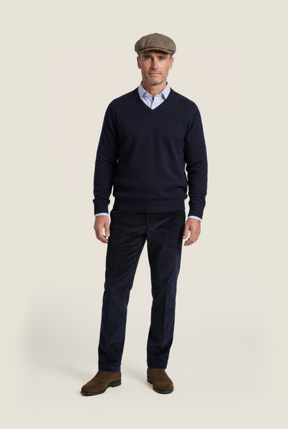 Classic Lambswool v-neck sweater | Navy Blue