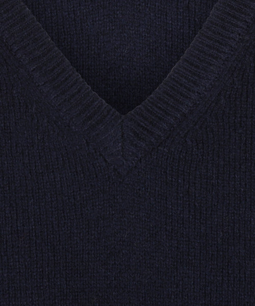 Classic Lambswool v-neck sweater | Navy Blue
