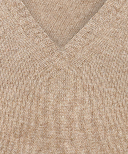 William Lockie Lucinda V-Neck | Colt