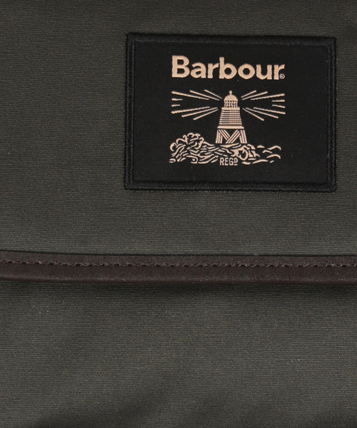 Barbour Wax Hanging Washbag | Green