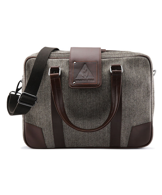 Laptoptasche von Shelby Brothers | Braun
