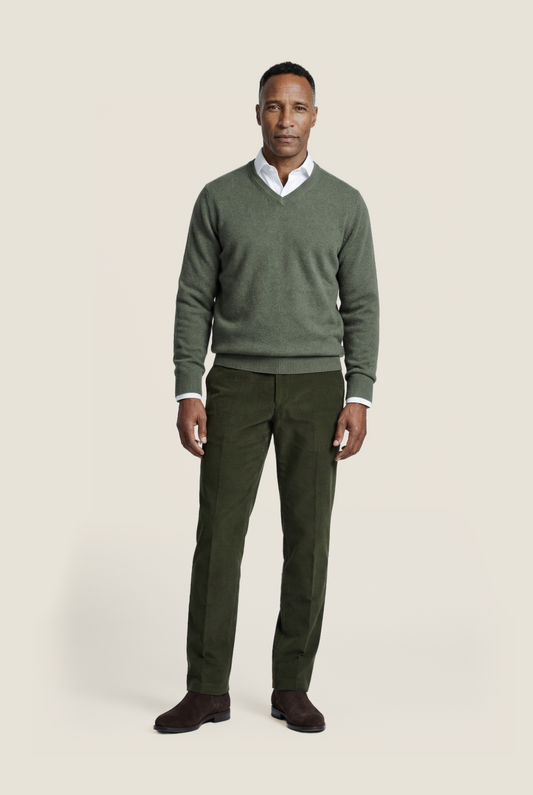 Classic Lambswool v-neck sweater | Green