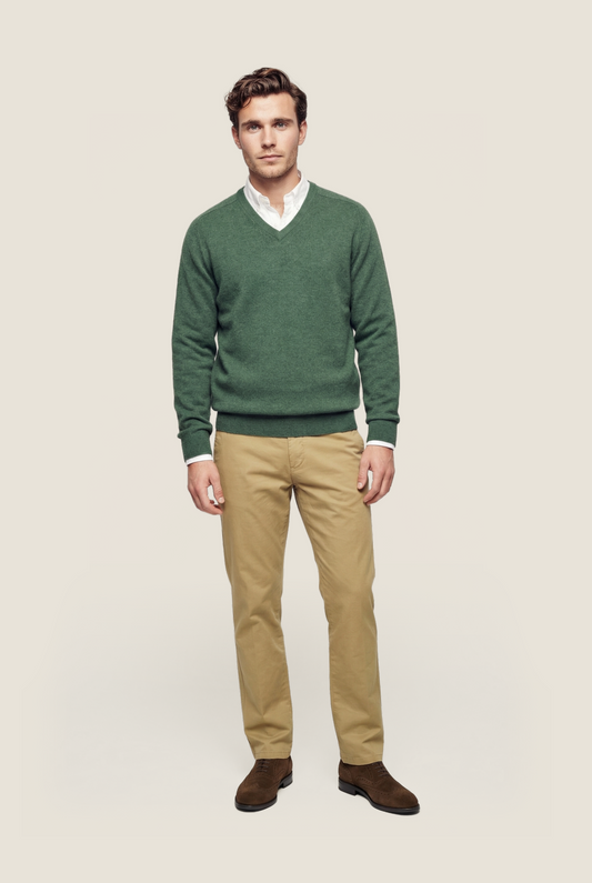 Classic Lambswool v-neck sweater | Green